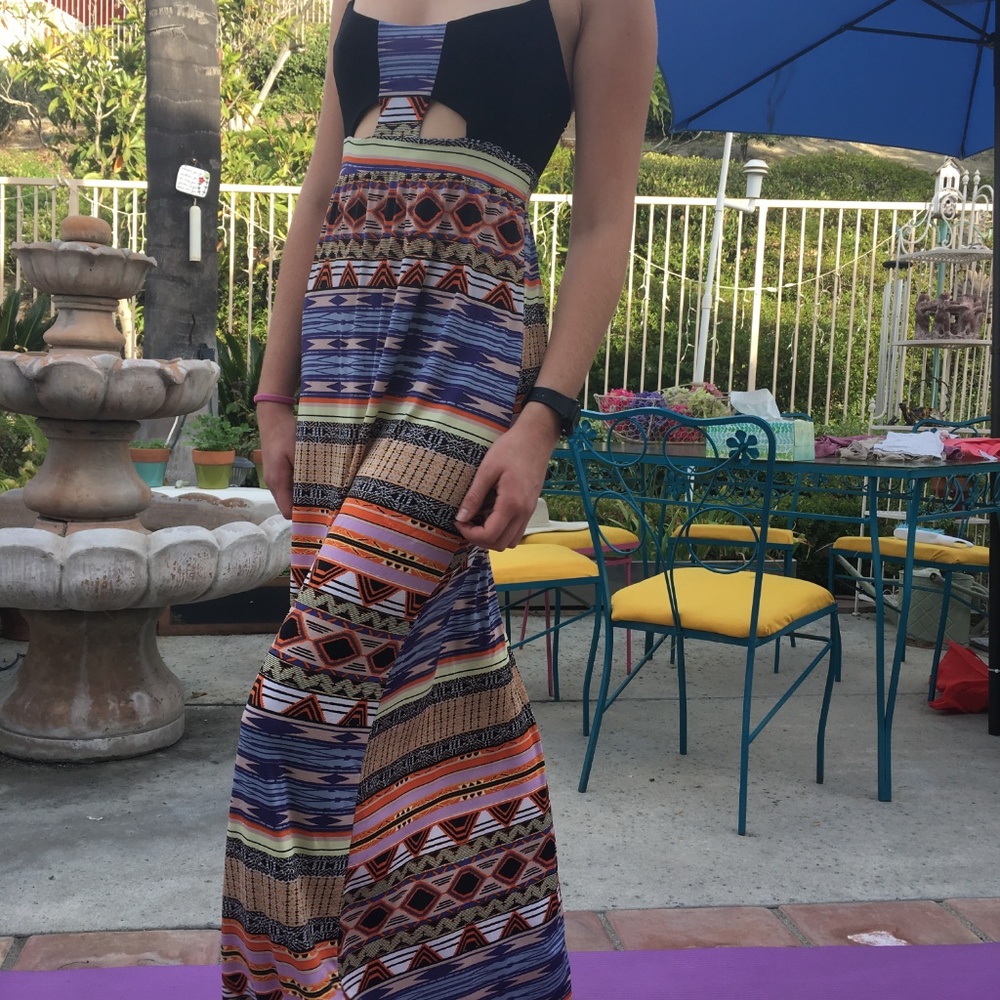 Boohoo Maxi Dress Size 4